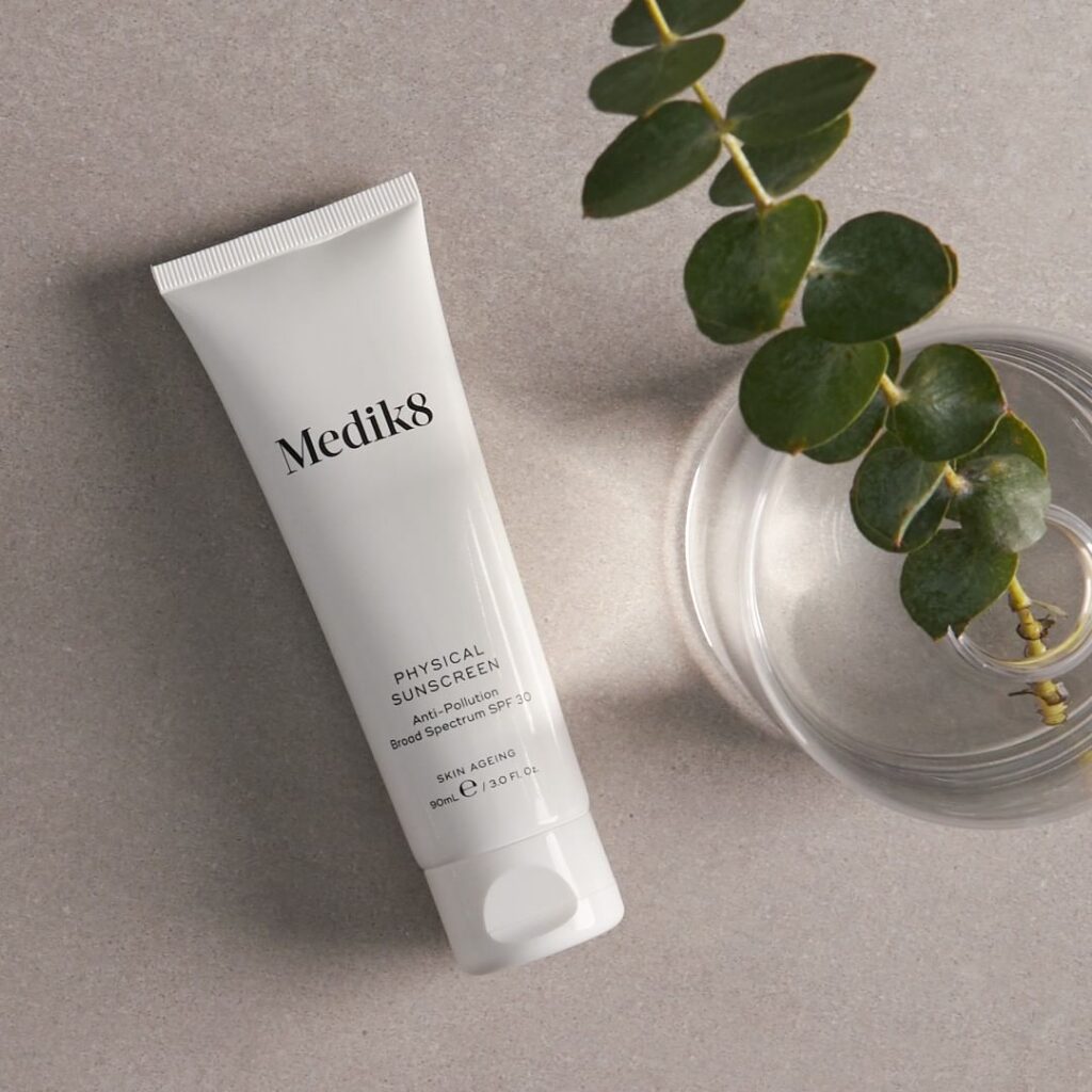 PROTECT SKIN YEAR ROUND For-all-round-care Medik8 Physical-Sunscreen